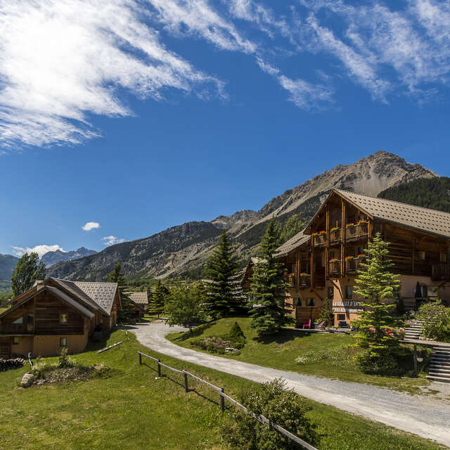 Chalet d'En Hô - Hôtel de Charme et Spa