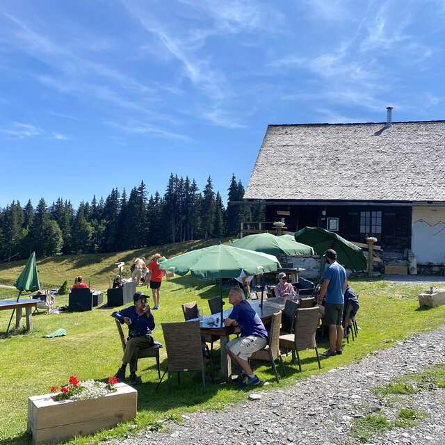 Apéro musical aux Avenières