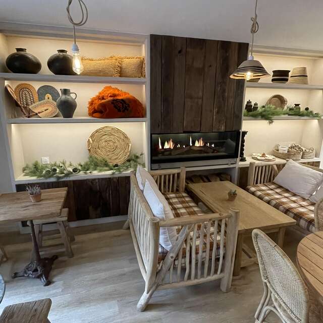 Savita Café Restaurant