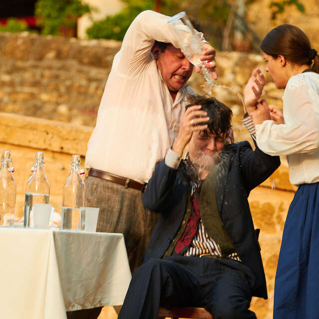L'ours & La demande en mariage
