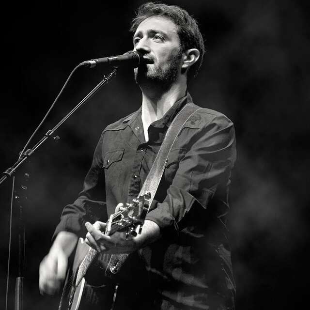 L’autre saison des concerts de vollore – Cyril AMBLARD, chant & Guitare– par delà la colline