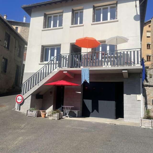L'hirondelle