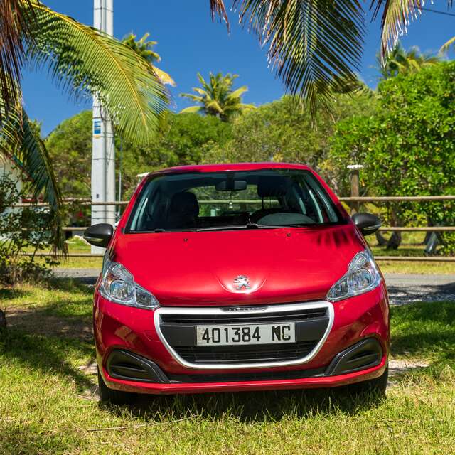 Faré falaise・レンタカー