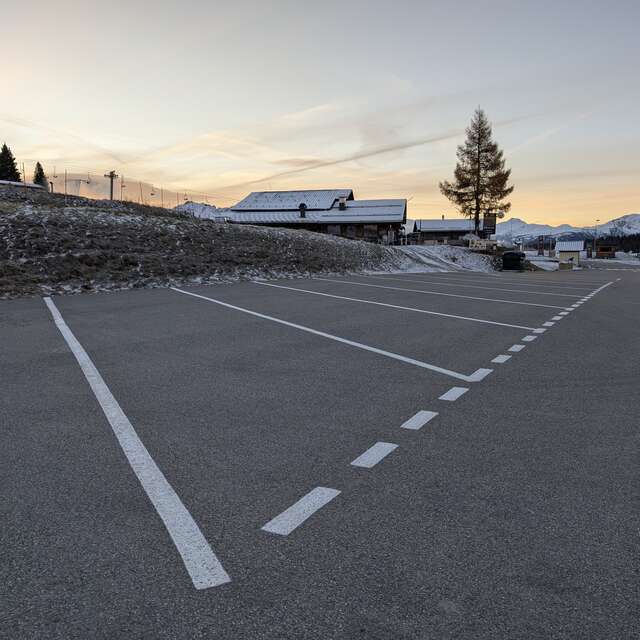 Parcheggio per autobus del Col