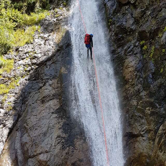 Canyon cascade du Buchardet - Écrins Spéléo Canyon