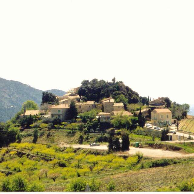 Le village de Suzette