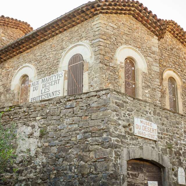 JEP 2025 : Visite guidée d'une exposition sur l'histoire et la mémoire du protestantisme en Cévennes
