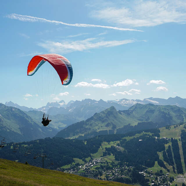 Paragliding first flight /  Discovery flights