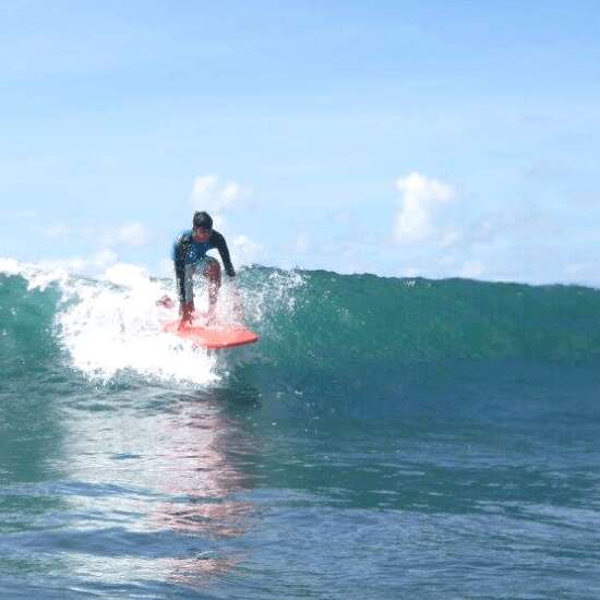Free Surf School Tahiti