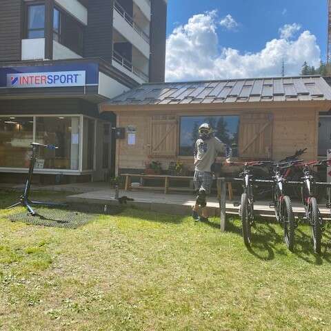 Intersport