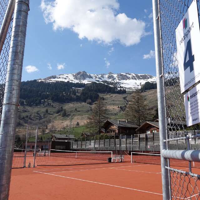 Courts de tennis extérieur - Centre Sportif de Verbier