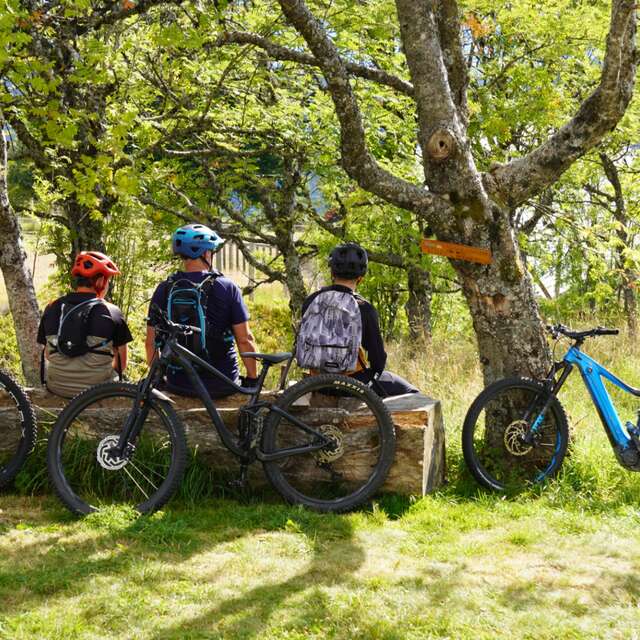 Le Livradois-Forez en vélo à assistance électrique, de Thiers à Ambert
