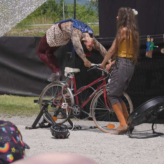 FESTIVAL POTES DE MARMOTS -  Les frangines Duguidon - Association La Baraque à Plume