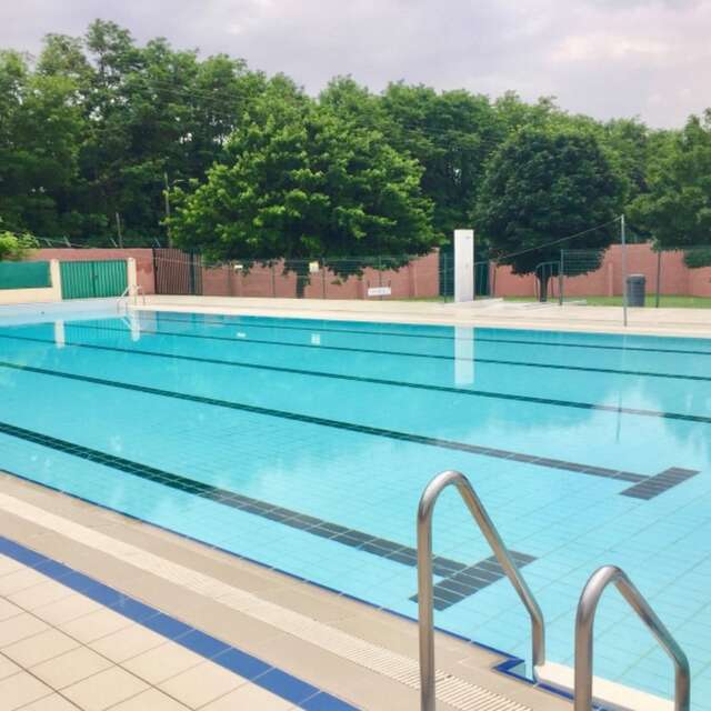 Piscine Municipale de Roquemaure