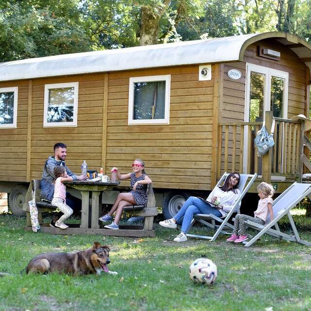 Camping le Nid du Parc - Roulottes