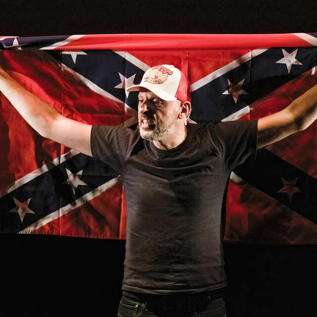 Théâtre : ILS NE MÉRITENT PAS TES LARMES