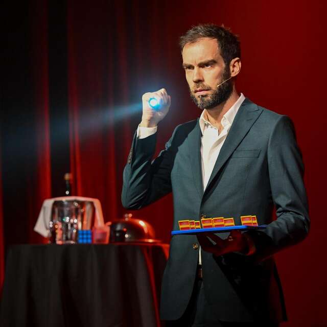 Spectacle - Magie par C. Blouin