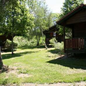 Camping Le Saint-Eloy : Cabanes en bois (de 2 à 5 pers.)
