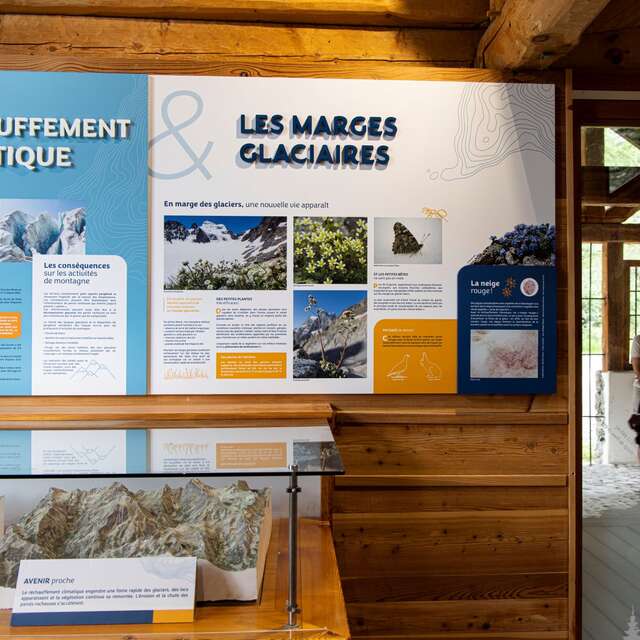 Centre d'accueil du Parc national des Ecrins - Pré de Mme Carle