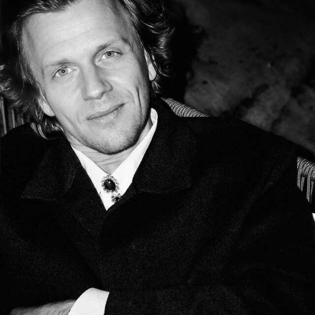 Humour - Alex Lutz, sexe, grog et rocking chair