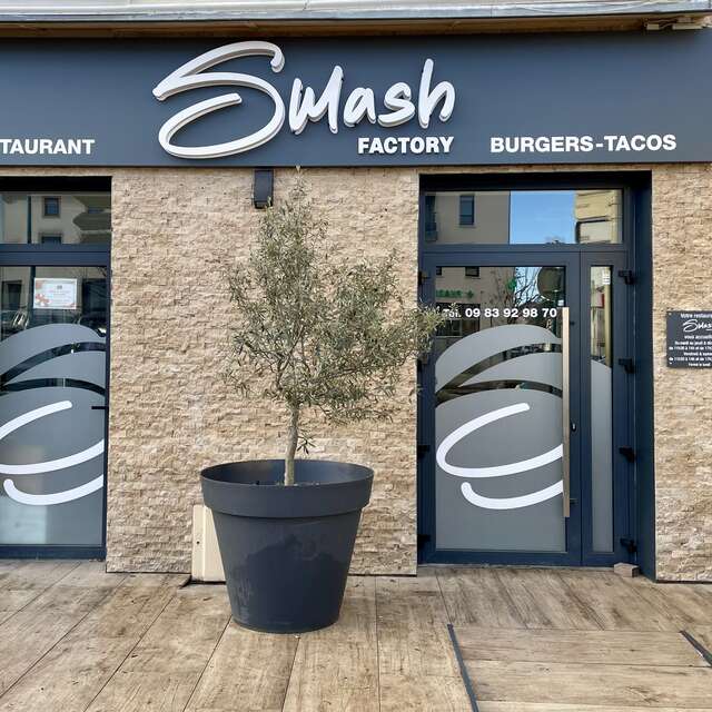 Smash factory