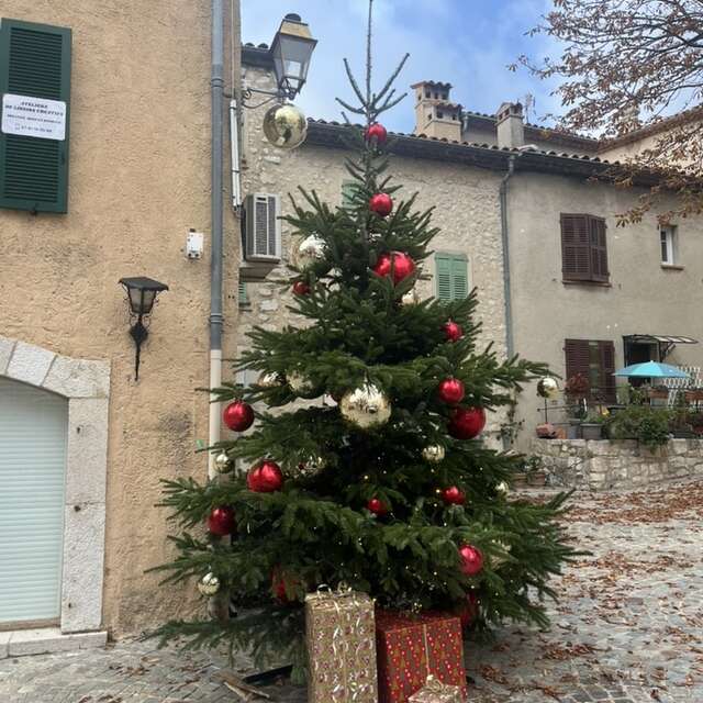 MARCHÉ DE NOËL