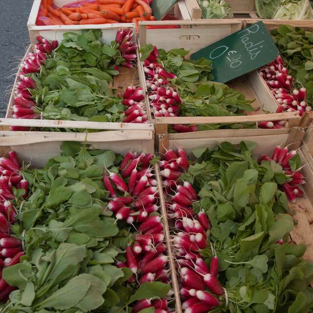 Le petit marché des Bressons