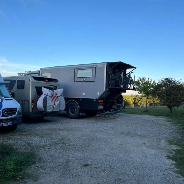 Aire de Camping Car à la Ferme