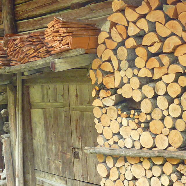 Villard-sur-Doron - Le sentier des Granges