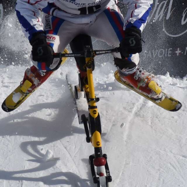 Initiation to snowbiking