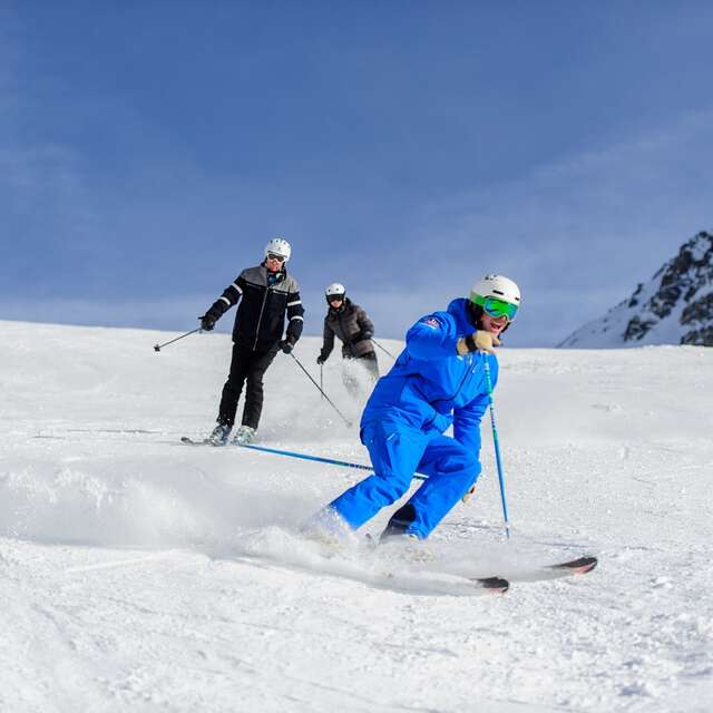 Altitude Ecole de Ski & Snowboard