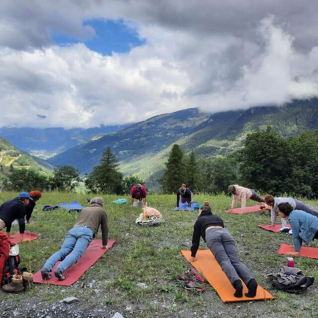 Hike, pilates and brunch with Evolution 2