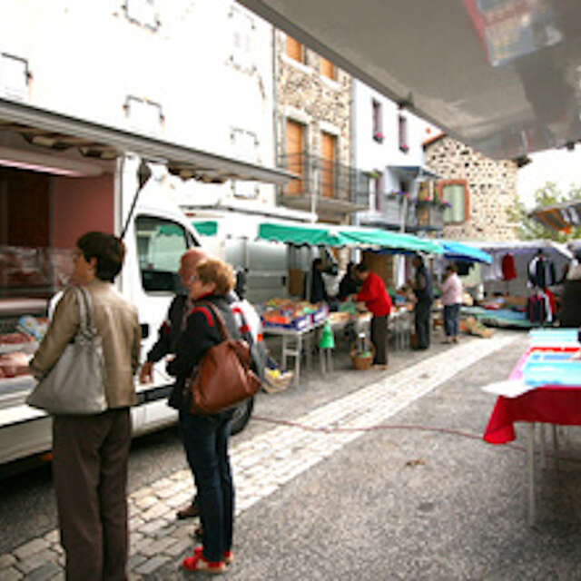 Marché d'Allègre