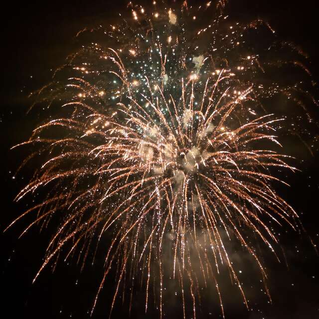 Feu d'artifice et soirée festive
