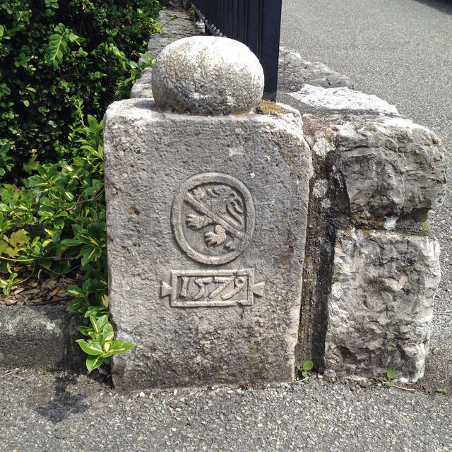 Borne château du Vuache