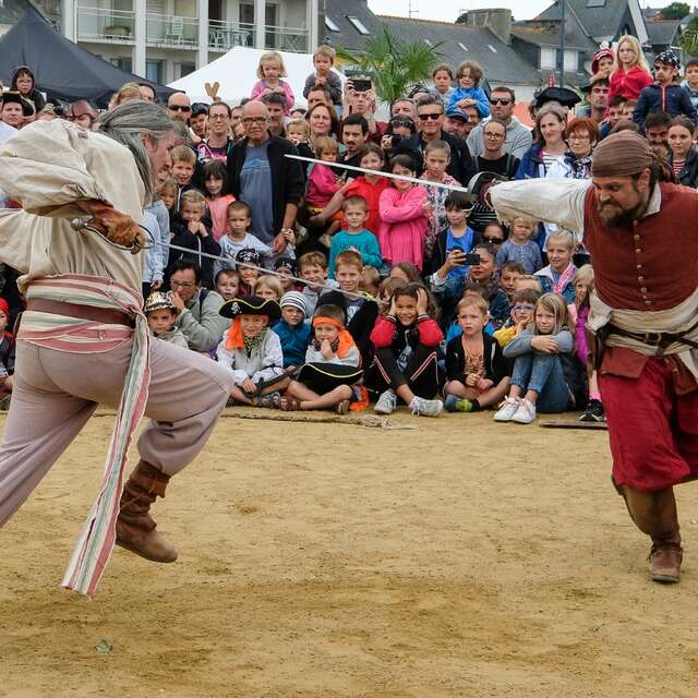 FESTIVAL POTES DE MARMOTS - La Belle et la buse - Les naufragés de l'inféri