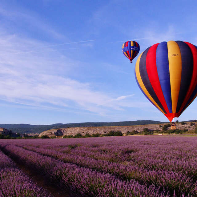 Hot-air balloon flight