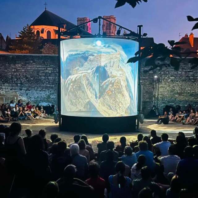 Levitation & Fragile dance evening