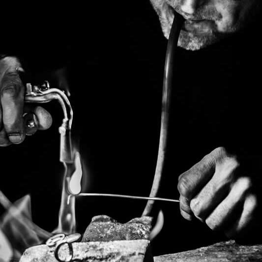 Atelier-boutique - La BiZouterie, Bijoux d'art d'Or et d'Argent