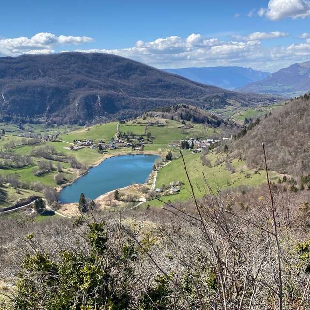En passant par le Mont Rochefort