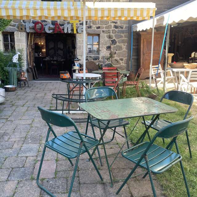 Brocante de Charreyrot