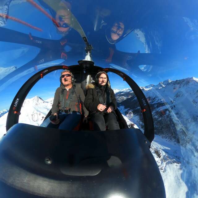 Flight in ULM helicopter