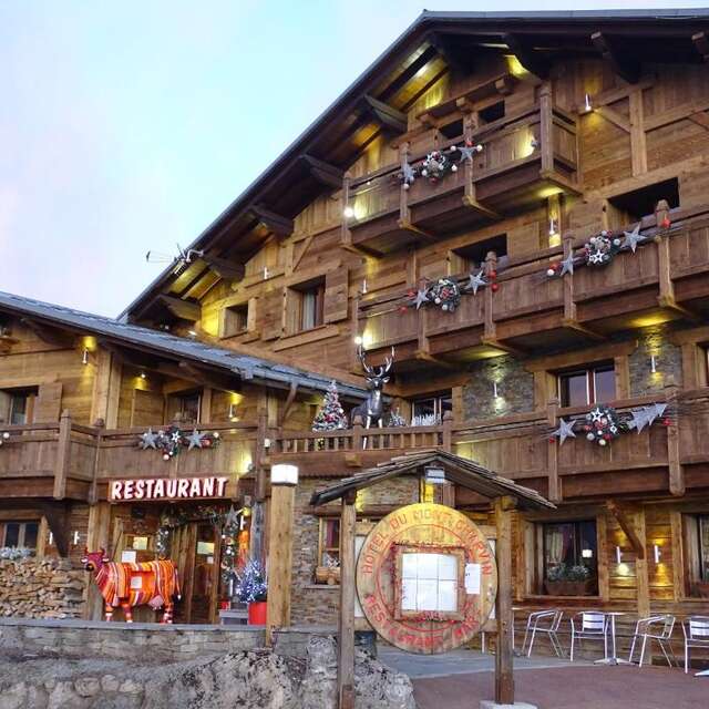Chalet Hôtel du Mont Charvin et SPA****