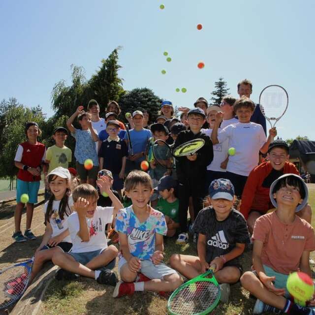 Tennis et multi-activités
