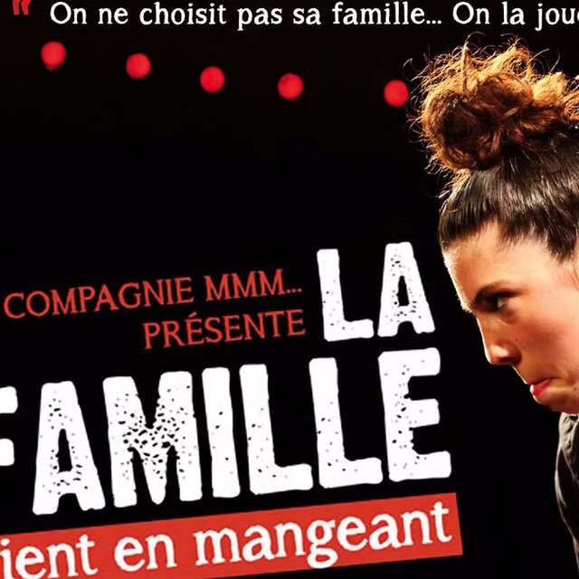 La famille vient en mangeant