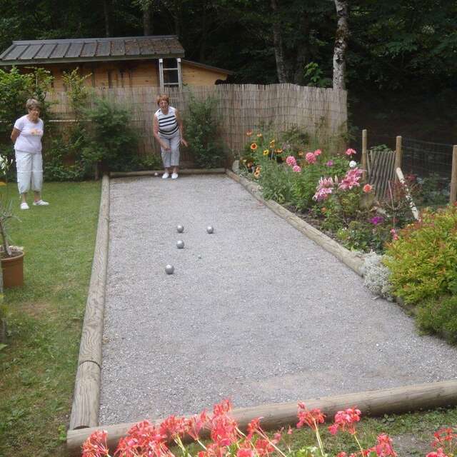 Friendly pétanque tournament