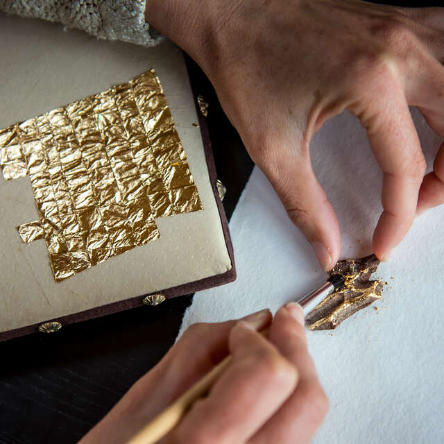 Gilding Plants with Gold Leaf Workshop
