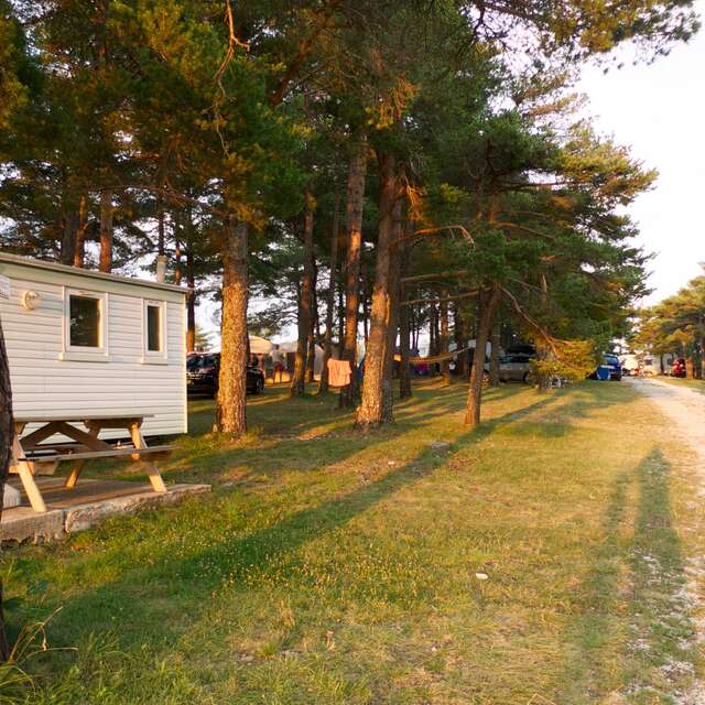 Camping Les Sirènes