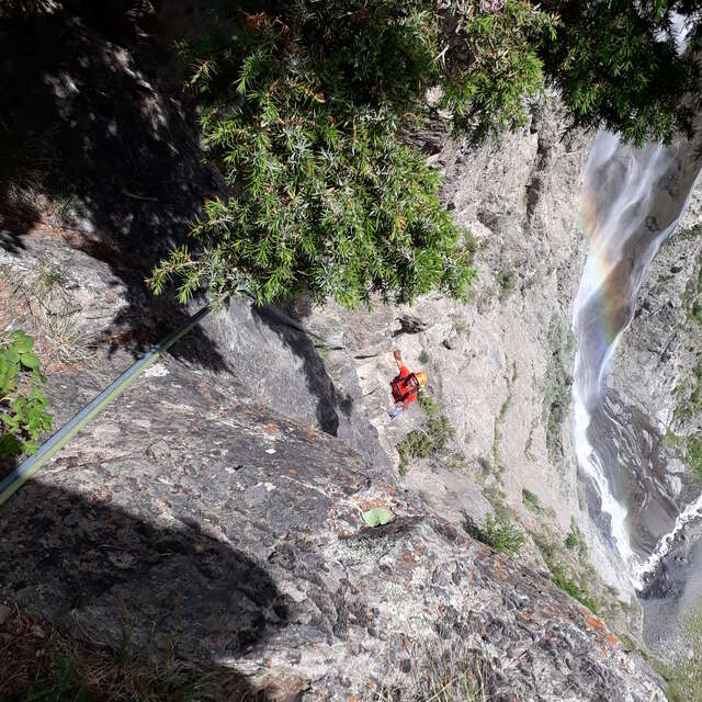 Grandes voies d'escalade avec le Bureau des Guides de la Grave