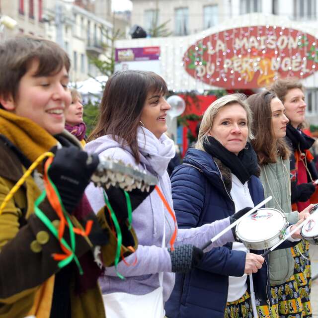 SPECTACLE MUSICAL DÉAMBULATOIRE - Le manivelonaute